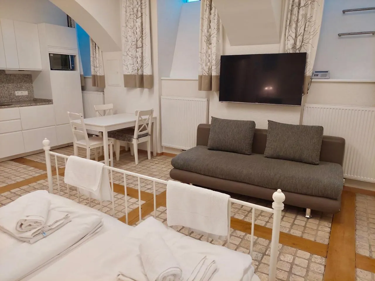 Modern Studios Near City Center Vienna 0*,