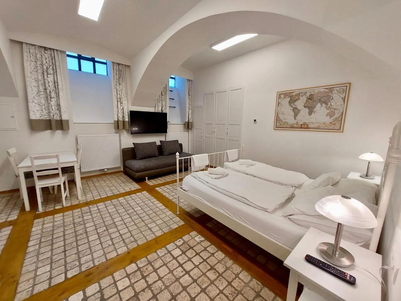 Aparthotel Modern Studios Near City Center Vienna Austria